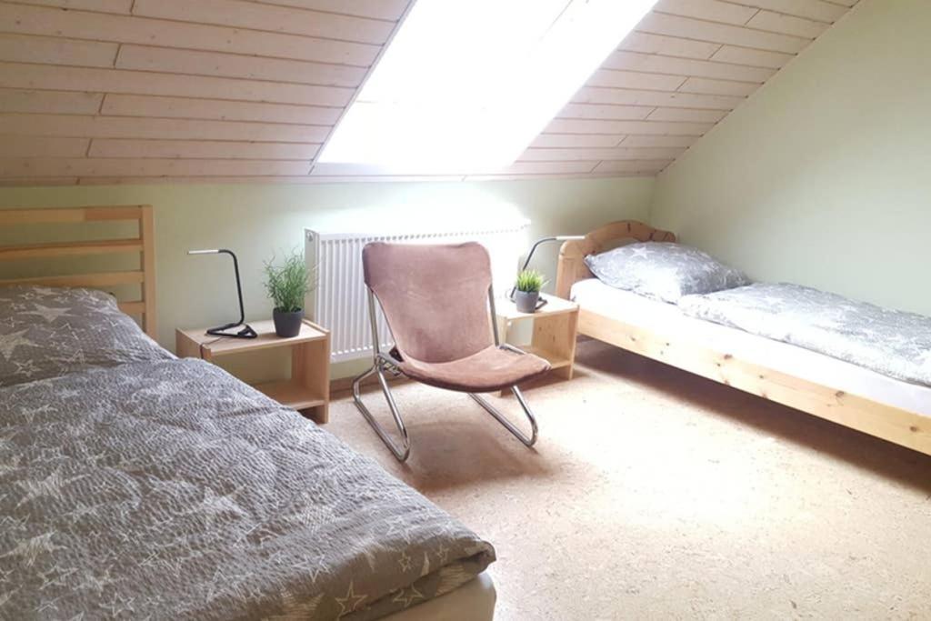 Anna - neue Ferienwohnung mit Blick ins Grüne Ober-Abtsteinach Exterior foto